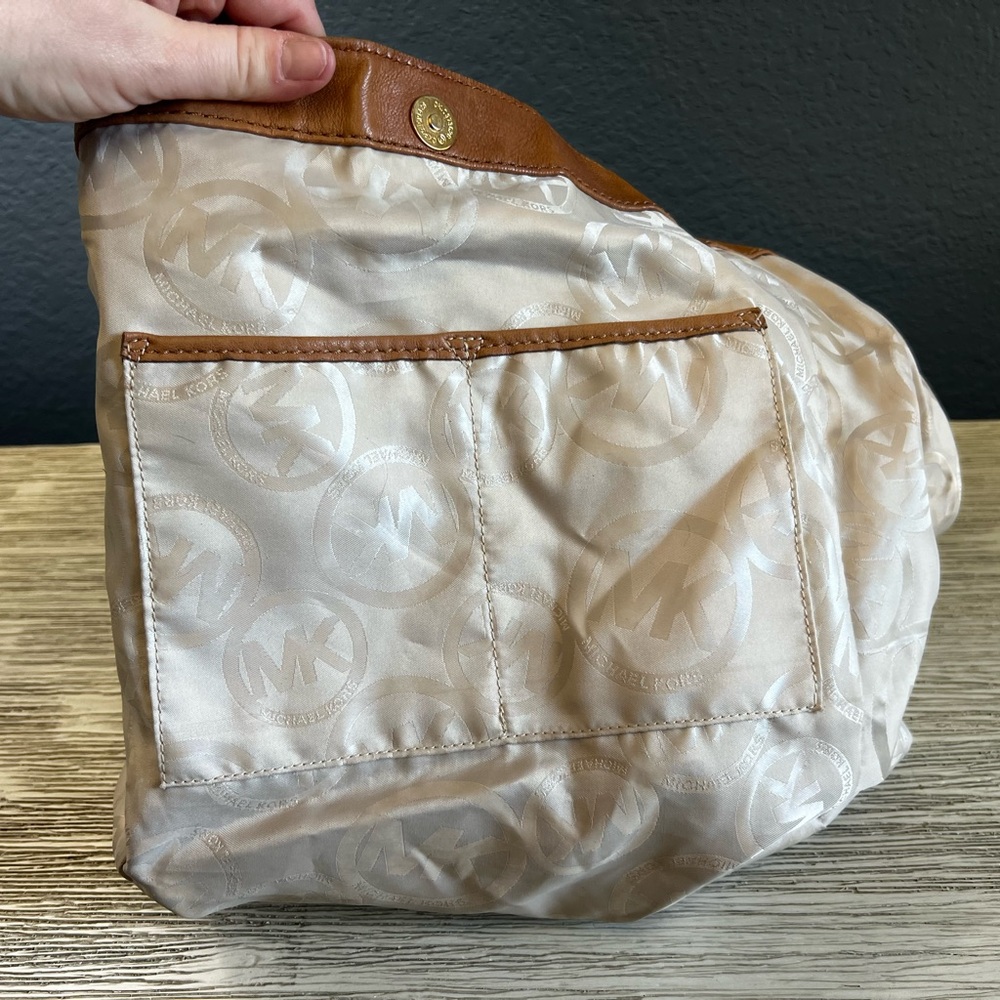 Vintage Michael Kors Tan Leather Shoulder Bag with Gold Accents - Picture 13 of 16